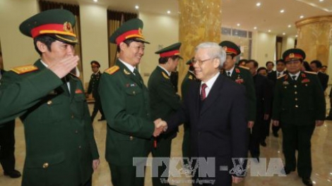 Tổng Bí thư Nguyễn Phú Trọng dự lễ công bố quyết định của Bộ Chính trị chỉ định Quân ủy Trung ương. (Thời sự chiều 10/5/2016)