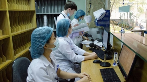 Gần 5.500 công chức, cán bộ bị tinh giản biên chế đợt một năm nay. (Thời sự chiều 22/6/2016)