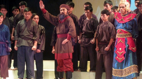 Nghệ sĩ Quang Khải, diễn viên Nhà hát cải lương Việt Nam với niềm đam mê nghệ thuật cải lương và nỗ lực để truyền tải những thông điệp sống tốt đẹp tới khán giả (6/6/2016)