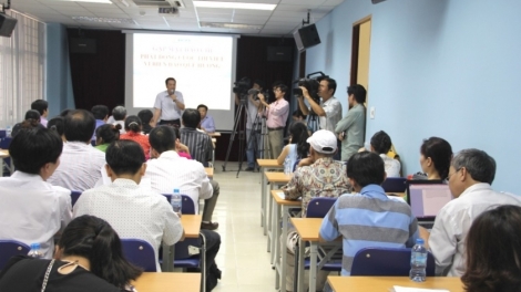 Cuộc thi viết “Vì biển đảo quê hương”- khơi dậy tình yêu biển đảo. (6/6/2016)