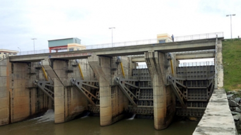 Những bất cập của công trình thủy điện An Khê - Ka Nak đến nay vẫn chưa được khắc phục. (Thời sự chiều 11/6/2016)