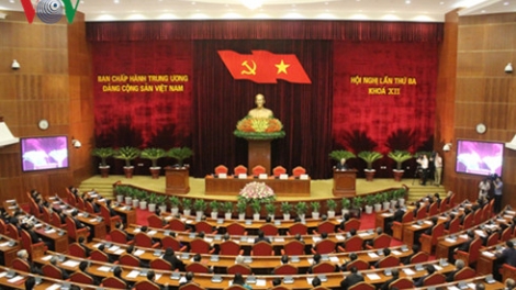Bế mạc Hội nghị lần thứ ba - Ban Chấp hành Trung ương Đảng  khóa 12 sau bốn ngày làm việc khẩn trương, nghiêm túc (Thời sự chiều 7/7/2016)