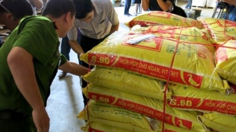 Bộ Nông nghiệp và Phát triển nông thôn đề nghị Bộ Y tế cùng phối hợp quản lý chất Salbutamol để tránh sử dụng sai mục đích (Thời sự đêm 25/8/2016)