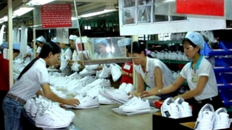 Ngành da giày tháo gỡ khó khăn, tiến sâu vào thị trường châu Âu. (29/8/2016)