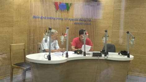 Kinh nghiệm chọn giống gà tốt, góp phần chăn nuôi gà bền vững (31/8/2016)
