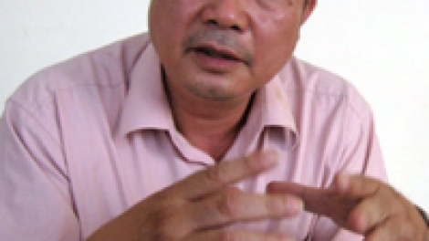 Ra quân xử lý vi phạm an toàn giao thông: Đừng đánh trống bỏ dùi (17/8/2016)