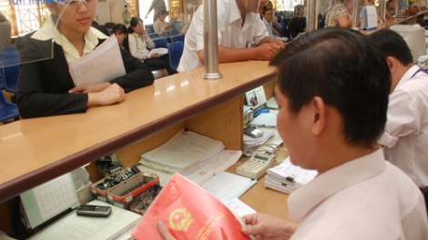 Đẩy nhanh việc giải quyết án hành chính cho người dân. (12/8/2016)