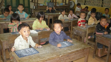 Ngày quốc tế xóa nạn mù chữ 2016 "Đọc quá khứ - Viết tương lai" (11/9/2016)