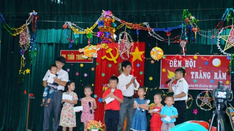 Trung thu ở Trường Sa. (14/9/2016)