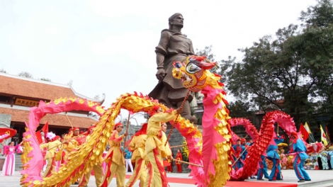 Tưng bừng Lễ hội kỷ niệm 227 năm chiến thắng Ngọc Hồi - Đống Đa tại Hà Nội và tại huyện Tây Sơn (tỉnh Bình Định), quê hương của người Anh hùng áo vải cờ đào Quang Trung - Nguyễn Huệ. (Thời sự chiều 12/02/2016)