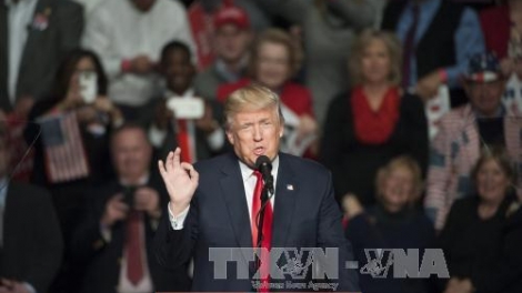 Tổng thống đắc cử Mỹ Donald Trump hối thúc các nghị sĩ đảng Cộng hòa trong Quốc hội nước này ngay lập tức bãi bỏ chương trình chăm sóc sức khỏe giá rẻ (Thời sự chiều 11/1/2017)