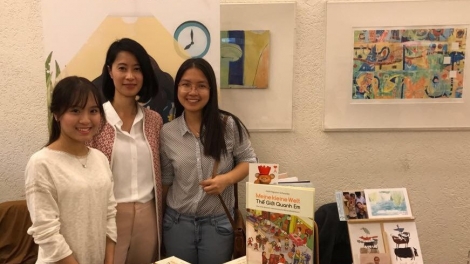 Hạnh Nguyễn – Schwanke: Người thành lập nhà xuất bản sách song ngữ Việt - Đức đầu tiên trên nước Đức. (20/10/2017)