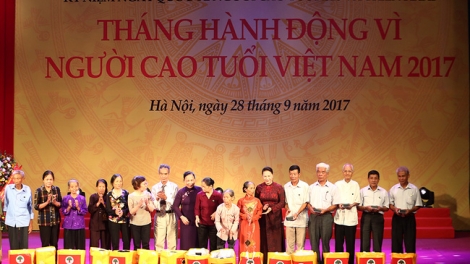 Cùng bước tới tương lai: Khai thác tài năng, đóng góp và sự tham gia của người cao tuổi vào xã hội (01/10/2017)