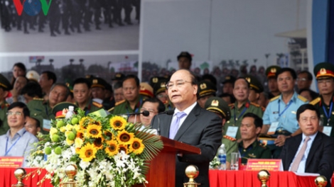 Thủ tướng Nguyễn Xuân Phúc yêu cầu, không để xảy ra một sơ suất nhỏ nào về an ninh an toàn trong Tuần lễ Cấp cao APEC (Thời sự trưa 24/10/2017)