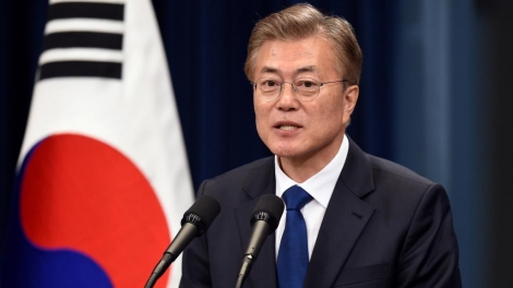 Tổng thống Hàn Quốc Moon Jae-in đã quyết định viện trợ 1 triệu đô la để  giúp Việt Nam khắc phục hậu quả cơn bão số 12 (Thời sự trưa 10/11/2017)