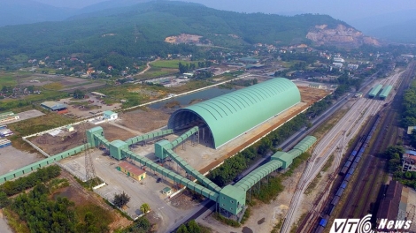 Tập đoàn công nghiệp than và khoáng sản Việt Nam khánh thành hệ thống vận tải than bằng băng tải trị giá gần 1.300 tỷ đồng (Thời sự đêm 12/11/2017)