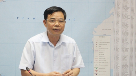 Phỏng vấn Bộ trưởng Bộ Nông nghiệp và Phát triển nông thôn Nguyễn Xuân Cường về vấn đề trách nhiệm trong ứng phó với mưa lũ (08/11/2017)