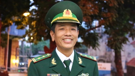 Người lính biên phòng nặng lòng với đồng bào biên giới (23/11/2017)