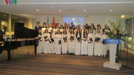 Kỷ niệm trọng thể 30 năm ngày UNESCO ra nghị quyết vinh danh Chủ tịch Hồ Chí Minh (19/11/2017)