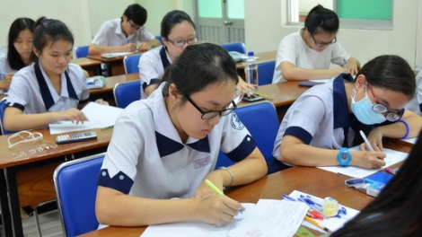 Miễn học phí bậc Trung học cơ sở: Liệu có phát sinh lạm thu?  (07/12/2017)