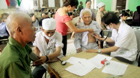 Người cao tuổi sống thọ nhưng chưa sống khỏe (22/12/2017)