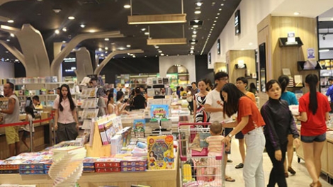 "Thành phố sách" đầu tiên tại thành phố Hồ Chí Minh đi vào hoạt động với diện tích gần 3.000 m2 (Thời sự trưa 02/12/2017)
