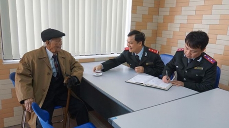 Làm sao để những buổi tiếp dân của người đứng đầu các bộ, ngành, địa phương thật sự phát huy hiệu quả? (26/12/2017)