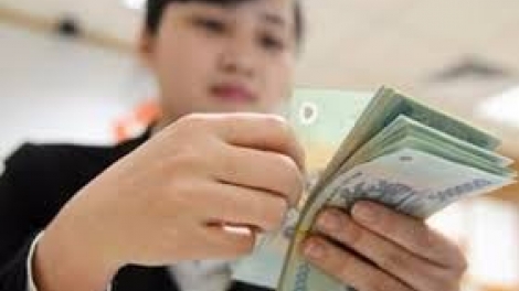 Chuẩn bị điều chỉnh mức lương tối thiểu vùng năm 2018 (Thời sự trưa 10/02/2017)