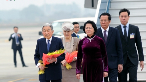 Nhà vua Nhật Bản Akihito và Hoàng hậu bắt đầu chuyến thăm cấp Nhà nước lần đầu tiên tới Việt Nam. (Thời sự chiều 28/02/2017)