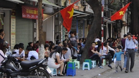 Lập lại trật tự đô thị như thế nào để giảm bức xúc và hành vi chống đối. (28/02/2017)