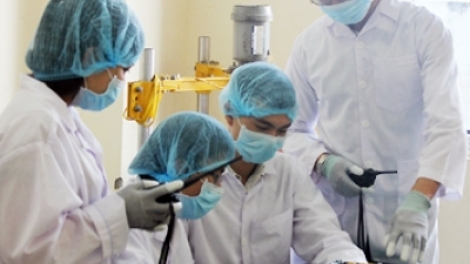 Tạo điều kiện cho các nhà khoa học trẻ nghiên cứu (24/3/2017)