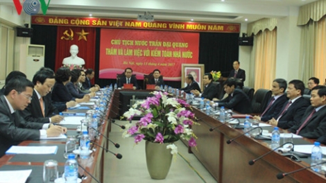 Chủ tịch nước Trần Đại Quang đề nghị, Kiểm toán Nhà nước phải chủ động kiểm toán những ngành nghề, lĩnh vực dễ phát sinh tham nhũng (Thời sự trưa 13/4/2017)