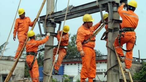 Tổng công ty Điện lực miền Bắc triển khai nhiều giải pháp đảm bảo cung cấp điện ổn định mùa nắng nóng 2017 (13/4/2017)