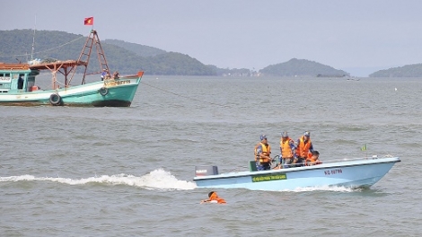 Sức trẻ vùng 5 hải quân: Cống hiến tài năng bảo vệ chủ quyền biển đảo Tổ quốc (14/04/2017)