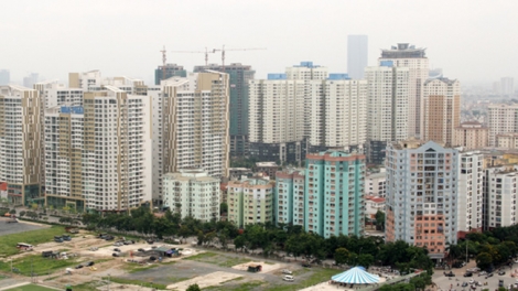 Hà Nội sẽ cấp giấy chứng nhận cho người mua nhà thuộc các dự án do chủ đầu tư sai phạm. (Thời sự chiều 04/4/2017)