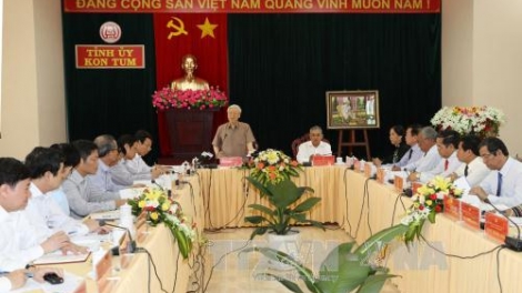 Tổng Bí thư Nguyễn Phú Trọng làm việc với lãnh đạo chủ chốt tỉnh Kon Tum về tình hình kinh tế xã hội, quốc phòng an ninh, xây dựng Đảng và hệ thống chính trị (Thời sự chiều 14/4/2017)