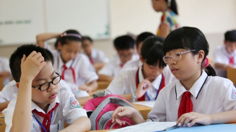 Chương trình giáo dục phổ thông tổng thể: Giảm tải ít, nhiều môn học (19/4/2017)