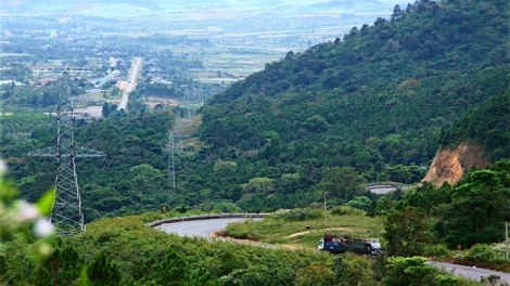 Tháng tư về thăm “Núi lớn” Chư Prong, vùng đất anh hùng (30/4/2017)