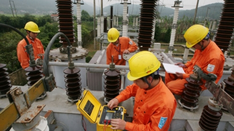 Tổng công ty Điện lực miền Bắc: Nhiều giải pháp phòng ngừa tai nạn lao động (15/5/2017)
