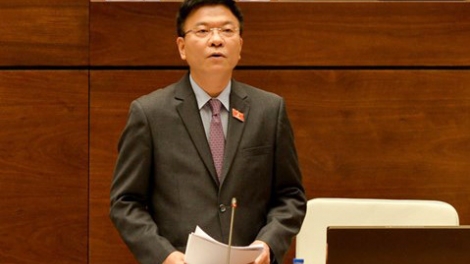 Việc xác định cơ quan giải quyết bồi thường trong hoạt động tố tụng hình sự là chủ đề được rất nhiều đại biểu Quốc hội quan tâm trong phiên làm việc sáng nay của kỳ họp thứ 3 (Thời sự trưa 31/5/2017)