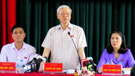 Tổng Bí thư Nguyễn Phú Trọng và các đại biểu Đoàn đại biểu Quốc hội khoá 14 thành phố Hà Nội tiếp xúc cử tri quận Ba Đình và quận Tây Hồ  (Thời sự chiều 13/5/2017)