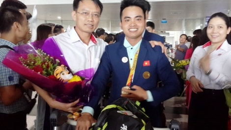Thành công, không có công thức chung (10/7/2017)