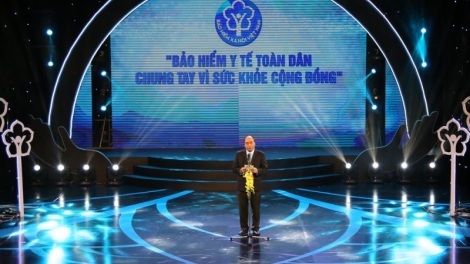 Thủ tướng Nguyễn Xuân Phúc yêu cầu tập trung các giải pháp để đến năm 2020 tăng độ bao phủ bảo hiểm y tế lên 90% dân số nước ta (Thời sự chiều 1/7/2017)