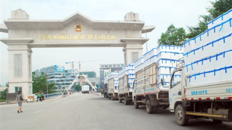 Giải bài toán giảm ùn tắc hàng hóa xuất nhập khẩu tại Cửa khẩu biên giới Việt Trung (30/8/2017)