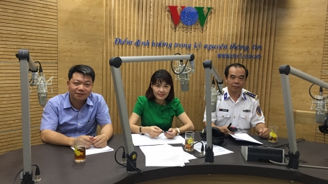 Thiết lập đường dây nóng giữa Việt Nam và các nước về hoạt động nghề cá trên biển giúp ngư dân vươn khơi an toàn (27/8/2017)