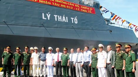 Lữ đoàn 162, Bộ Tư lệnh vùng 4 Hải quân làm chủ tàu tên lửa hộ vệ Lý Thái Tổ, bảo vệ chủ quyền biển đảo Tổ quốc. (23/8/2017)