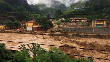 Ít nhất 33 người chết và mất tích, thiệt hại về tài sản lên tới hơn 600 tỷ đồng, nhiều nơi vẫn bị cô lập do mưa lũ tại các tỉnh miền núi phía Bắc (4/8/2017)