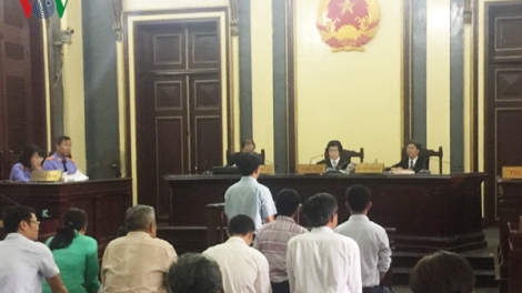 Buôn lậu thuốc chữa bệnh ung thư giả: Tội ác không thể tha thứ (25/8/2017)