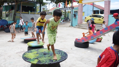 Sáng tạo sân chơi cho trẻ em thành phố  (12/9/2017)