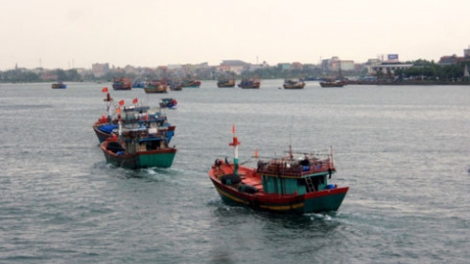 Người dân ven biển Miền Trung sẵn sàng ứng phó với bão số 10 (15/9/2017)
